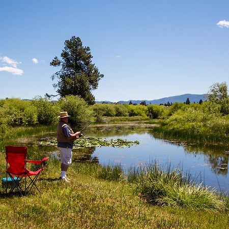 Bend-Sunriver Camping Resort Two-Bedroom Cabin 5 외부 사진